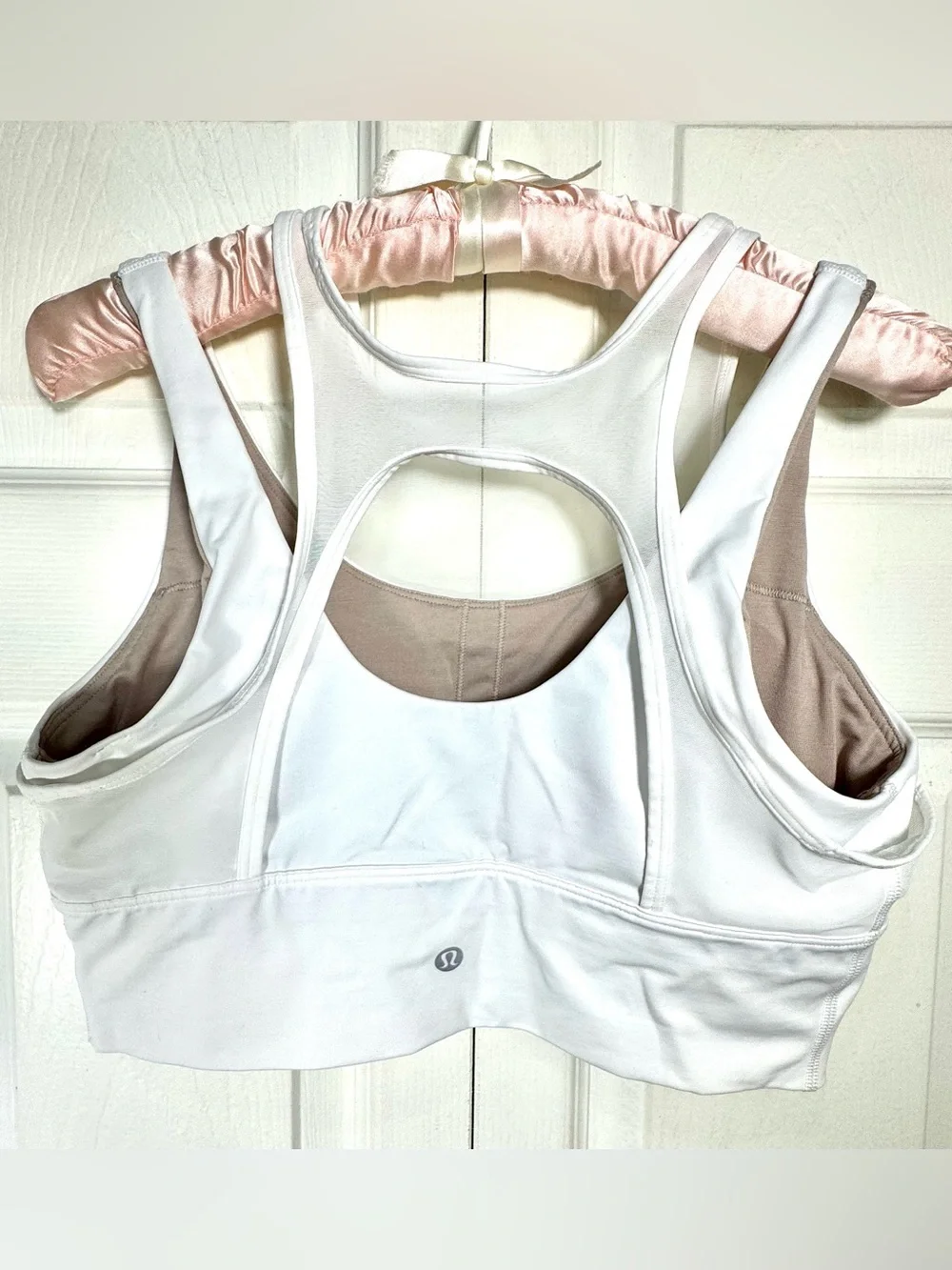 Lululemon Meesh Bra White Size 10 Mesh Cutout Longline padded Sports Bra